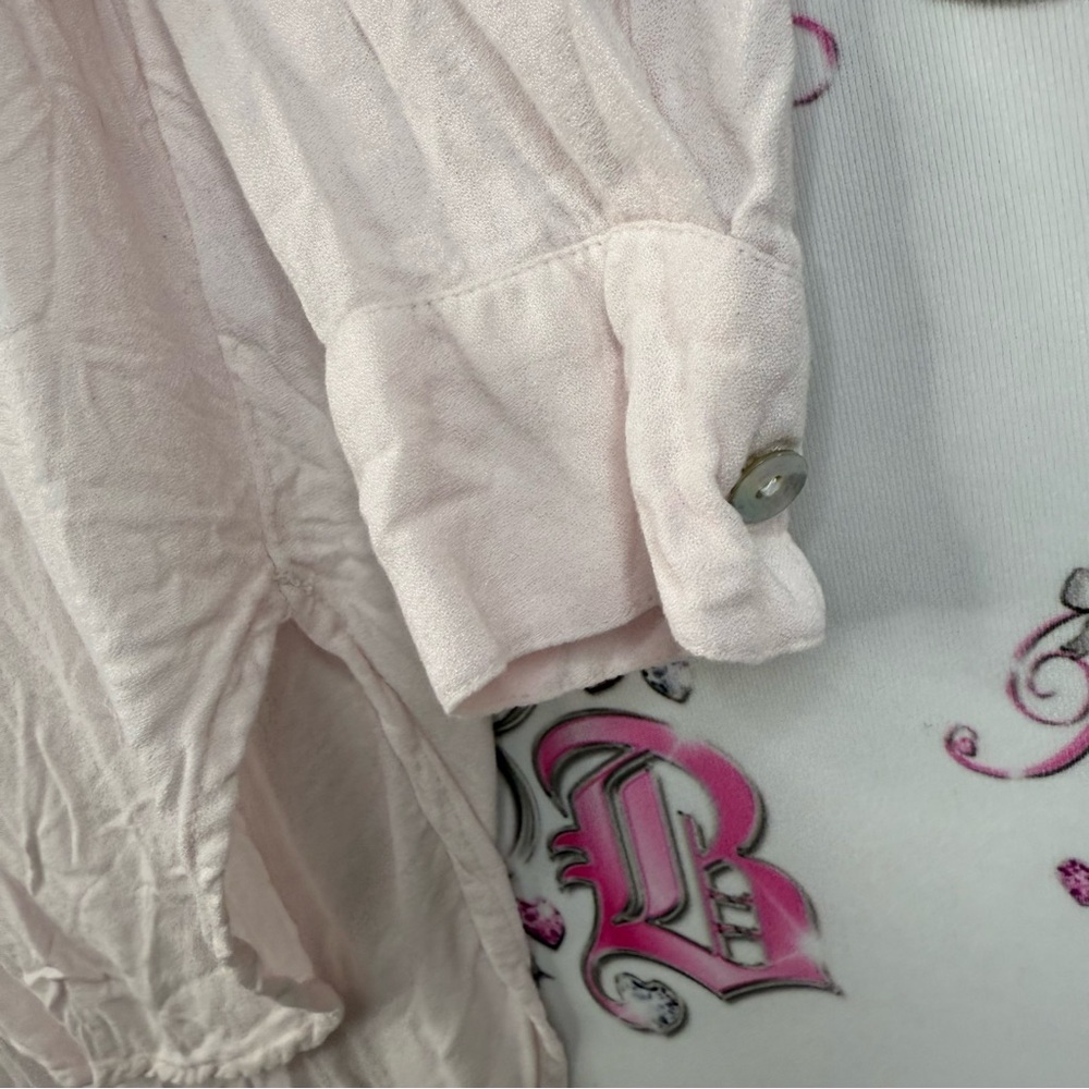 On The Road long sleeve V-neck light, pink flowy Women's Blouse - Soft Pink top - Picture 4 of 11